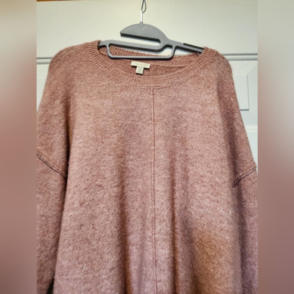 Relaxed Crewneck Sweater in Dusty Rose